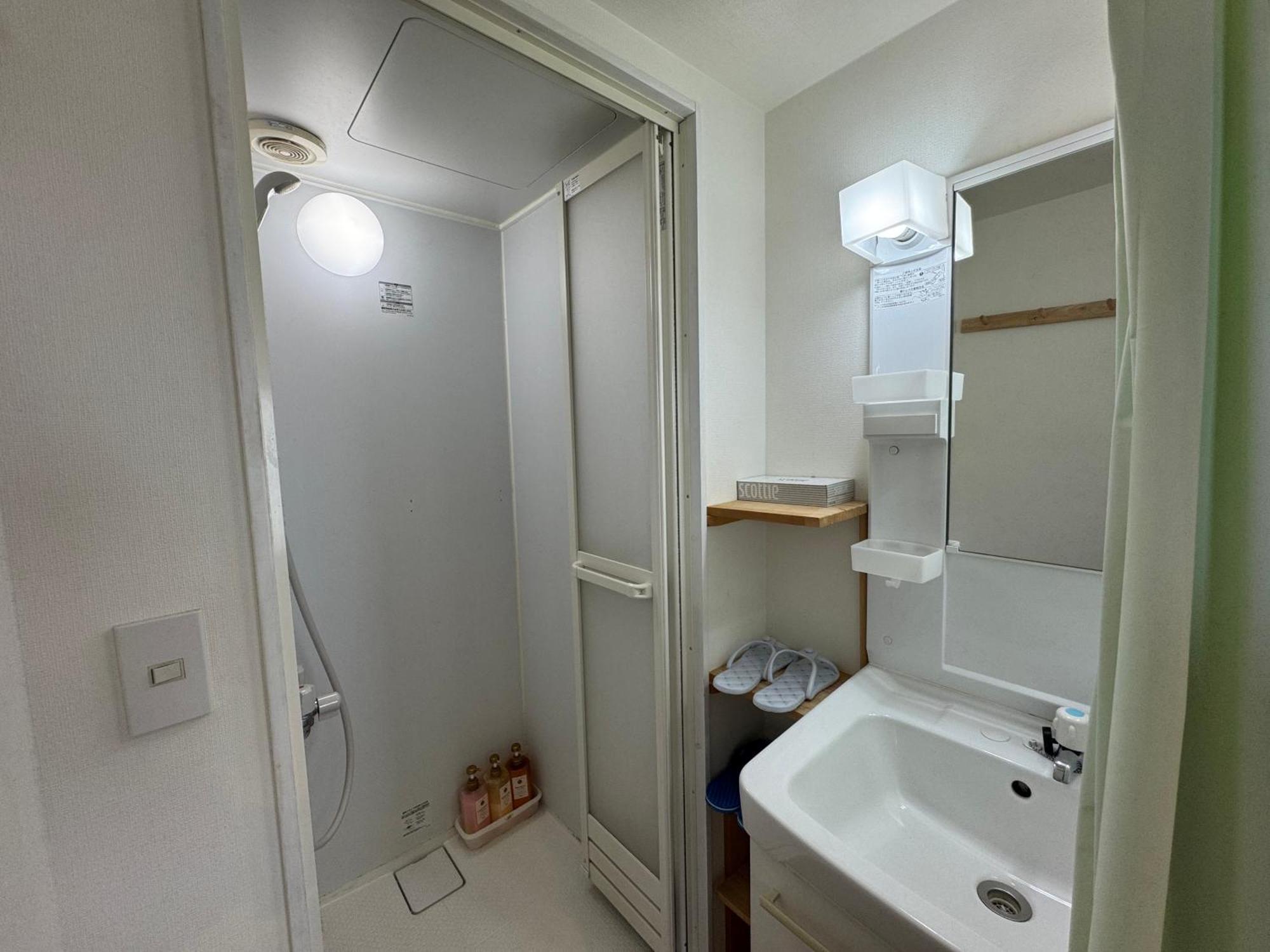 Uhome Ueno Hotel Tokyo prefektur Exteriör bild